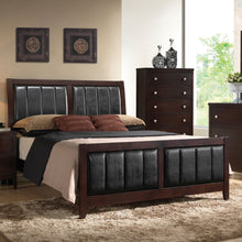 Load image into Gallery viewer, Carlton Panel Bed