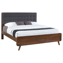 Load image into Gallery viewer, Robyn Panel Platform Bed
