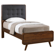 Load image into Gallery viewer, Robyn Panel Platform Bed