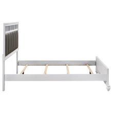 Load image into Gallery viewer, Barzini Panel Bed