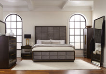 Load image into Gallery viewer, Durango Floor Mirror