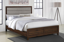 Load image into Gallery viewer, Welsley Eastern King & Queen Bed