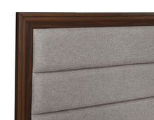Load image into Gallery viewer, Welsley Panel Bed