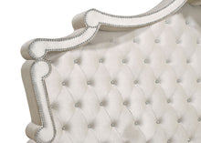 Load image into Gallery viewer, Antonella Panel Bed
