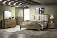 Load image into Gallery viewer, Amsbury Dresser with Mirror