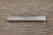 Load image into Gallery viewer, Kenora 5 Pc Bedroom Set