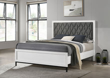 Load image into Gallery viewer, Sonora Panel Bed