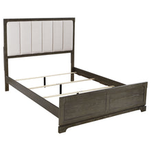 Load image into Gallery viewer, Gran Park Panel Bed
