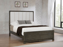 Load image into Gallery viewer, Gran Park Panel Bed