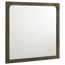 Load image into Gallery viewer, Gran Park Bedroom Set