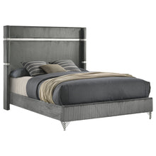 Load image into Gallery viewer, Lucia Wingback Bed