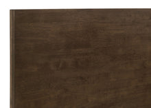 Load image into Gallery viewer, Glenwood Bedroom Set