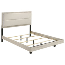 Load image into Gallery viewer, Trenton Panel Bed