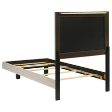Load image into Gallery viewer, Trenton Panel Bed