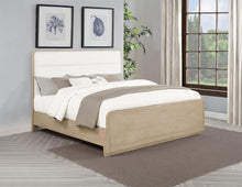 Load image into Gallery viewer, Ladera Panel Bed