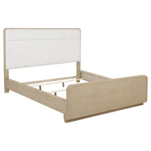 Load image into Gallery viewer, Ladera Panel Bed