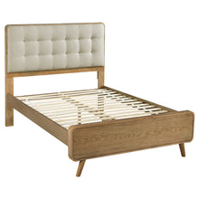 Load image into Gallery viewer, Robyn Panel Platform Bed