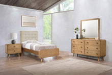 Load image into Gallery viewer, Robyn Bedroom Set