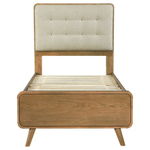 Load image into Gallery viewer, Robyn Panel Platform Bed