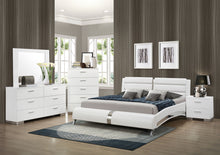 Load image into Gallery viewer, Jeremaine Bedroom Set