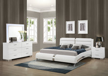 Load image into Gallery viewer, Jeremaine Bedroom Set