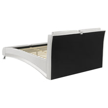 Load image into Gallery viewer, Jeremaine Bedroom Sets