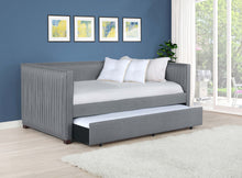 Load image into Gallery viewer, Brodie Daybed with Trundle