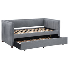 Load image into Gallery viewer, Brodie Daybed with Trundle