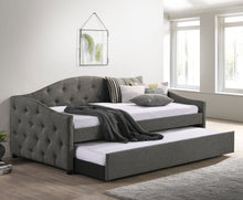 Load image into Gallery viewer, Sadie Daybed with Trundle