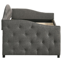 Load image into Gallery viewer, Sadie Daybed with Trundle