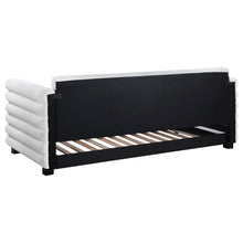 Load image into Gallery viewer, Patricia Daybed with Trundle