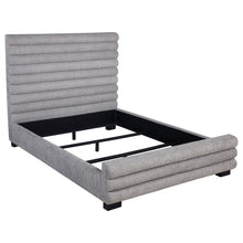 Load image into Gallery viewer, Patricia Panel Bed