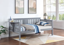 Load image into Gallery viewer, Bethany Daybed
