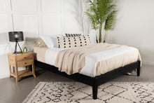 Load image into Gallery viewer, Hounslow Platform Bed Base