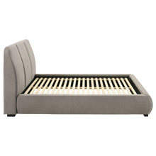Load image into Gallery viewer, Mokena Panel Platform Bed