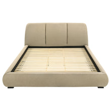 Load image into Gallery viewer, Mokena Panel Platform Bed