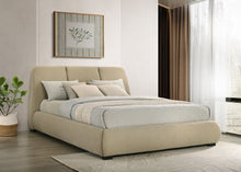 Load image into Gallery viewer, Mokena Panel Platform Bed