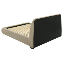 Load image into Gallery viewer, Mokena Panel Platform Bed