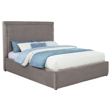 Load image into Gallery viewer, Lawson Panel Platform Bed
