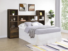 Load image into Gallery viewer, Westpark Bedroom Set