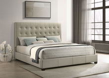 Load image into Gallery viewer, Medley Panel Platform Bed