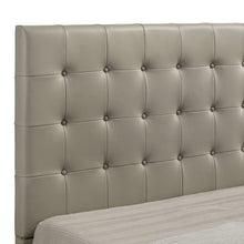 Load image into Gallery viewer, Medley Panel Platform Bed