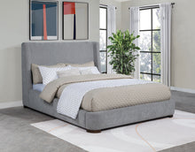 Load image into Gallery viewer, Rennes Wingback Platform Bed