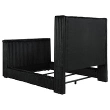 Load image into Gallery viewer, Centergrove Wingback TV Bed