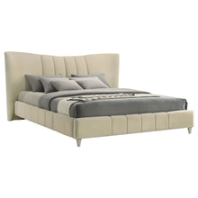 Load image into Gallery viewer, Evelyn Panel Platform Bed