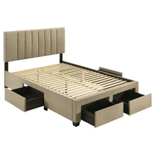 Load image into Gallery viewer, Wheatland Panel Platform Storage Bed