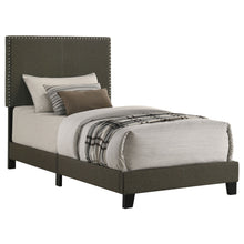 Load image into Gallery viewer, Boyd Panel Bed