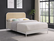 Load image into Gallery viewer, Amherst Panel Bed