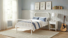 Load image into Gallery viewer, Jones Open Frame Platform Bed