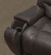 Load image into Gallery viewer, Femley Recliner